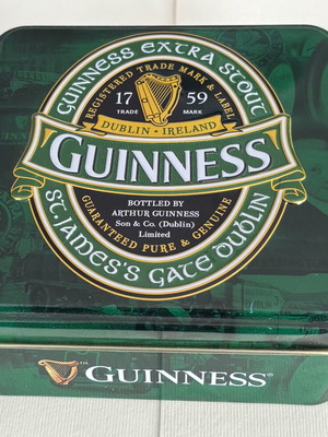 Συλλεκτικό μεταλλικό κουτί GUINNESS