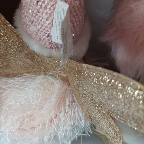 Christmas angel figures like new, set of two with pink fluffy bodies