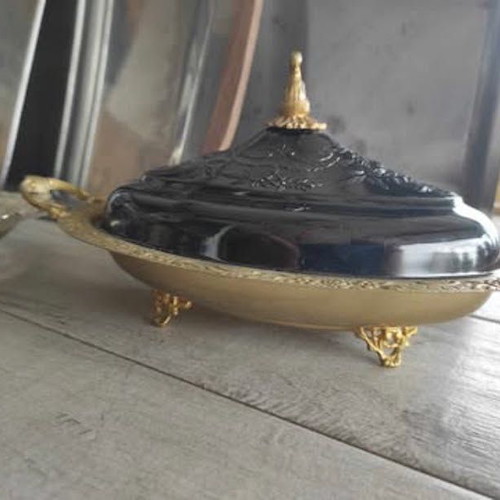 Serving trays used, set