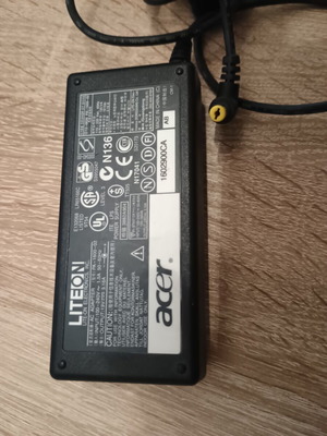 Τροφοδοτικό laptop Acer σαν καινούργιο, γνήσιο