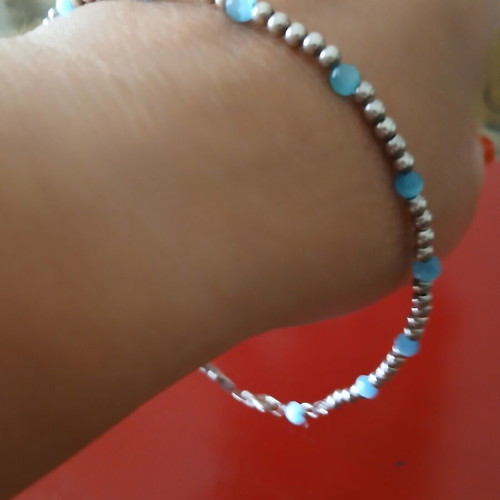 Anklet with 925 silver beads and blue beads, like new, 24 cm diameter
