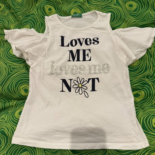 Benetton girls' t-shirt 130cm white like new for 3-4 years