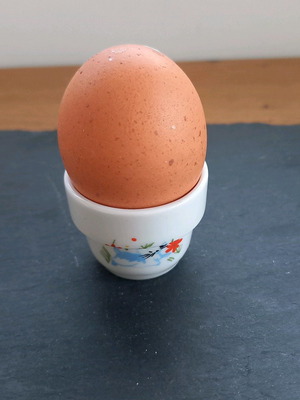 Αυγοθήκη πορσελάνινη Ιωνία μεταχειρισμένη vintage δεκαετίας '80