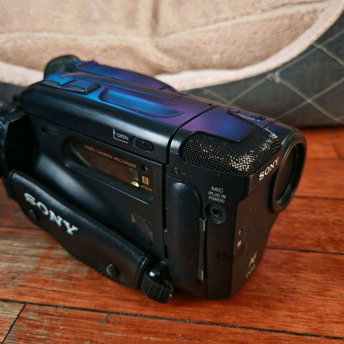 Old camcorders for parts or repair, pack of 5