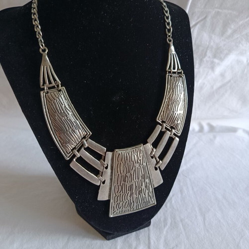 Necklace large silver used, connected pieces