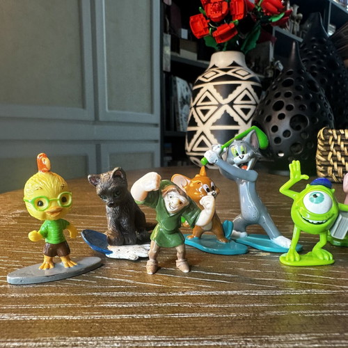 Διάφορες mini φιγούρες σαν καινούργιο, Disney, Pixar, Tom & Jerry, Minions, Χελωνονιντζάκια, Gormiti, Shrek