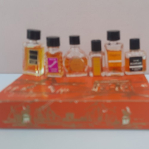 Parfums de France Vintage Set used, 10 miniatures and Bath Perfume Oil
