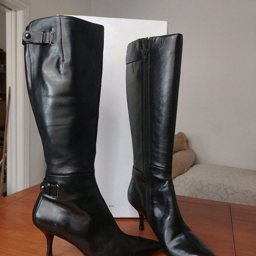 Winter woman's boots used, pack of 8, black and brown