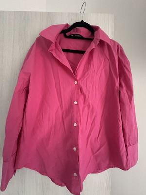 Zara shirt size S, like new, pink, loose fit