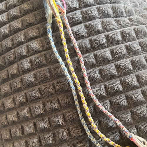 Friendship bracelets new