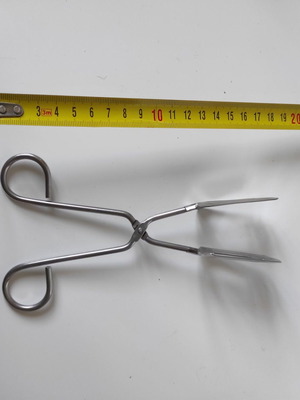 Tongs like new condition
