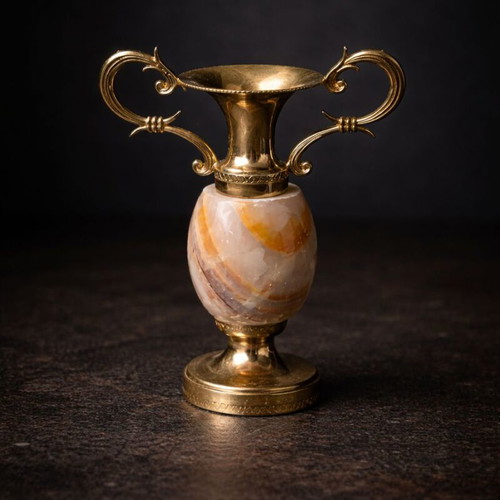 Decorative amphorae set of 3 from brass and onyx like new