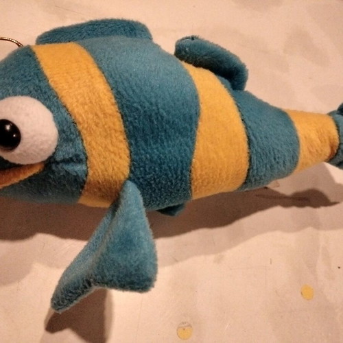 Plush fish in excellent condition