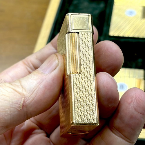 DuPont N1 gold lighter like new