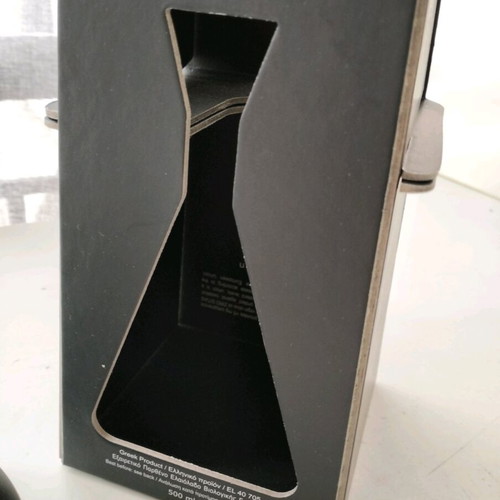 Ziro collectible bottle like new with box