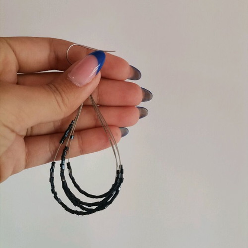 Handmade hanging earrings like new with black beads
