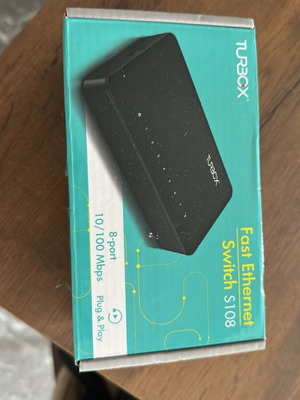 Switch 8 port used, 10/100Mbps, plug & play