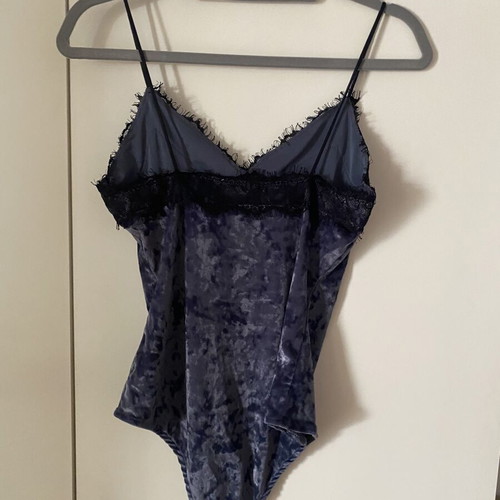 Pull & Bear velour bodysuit with lace neckline, blue, size M