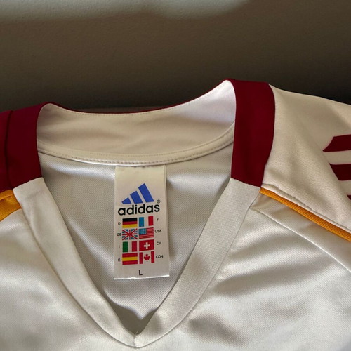 Galatasaray Official Kit 2005-2006 Season Like New