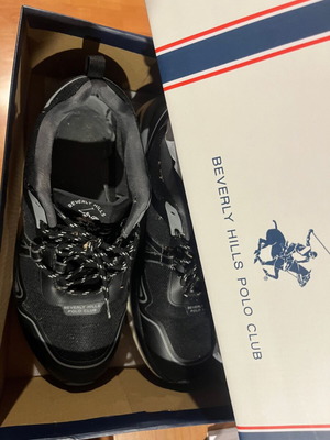 Us Polo sneakers athletic shoes size 44 used, black and gray