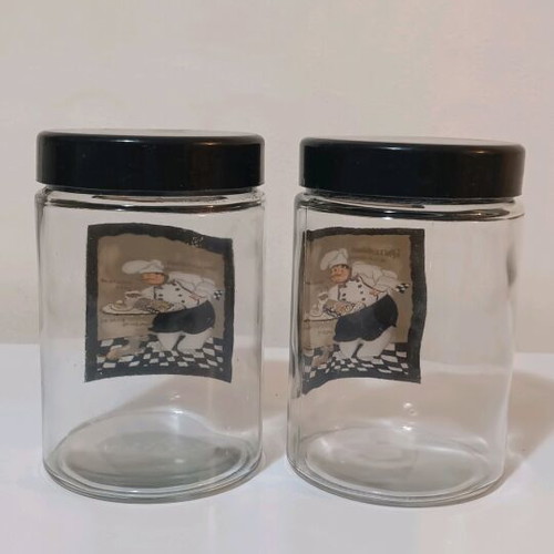 Pasta jars like new with screw lid