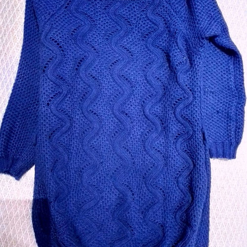 Knitted sweater in electric color