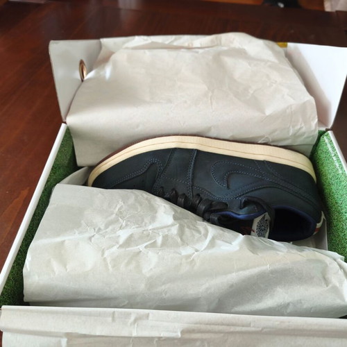 Nike Air Jordan 1 Low SP x Eastside Golf sneakers, Midnight Navy, size 40