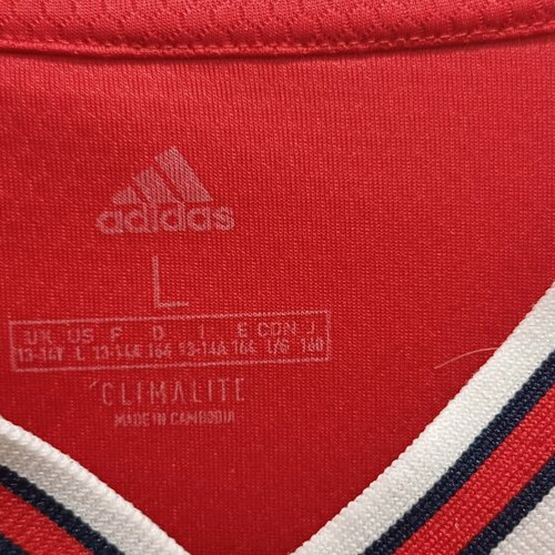Arsenal Adidas Long-Sleeve Football Jersey Like New, Kids L (13-14)