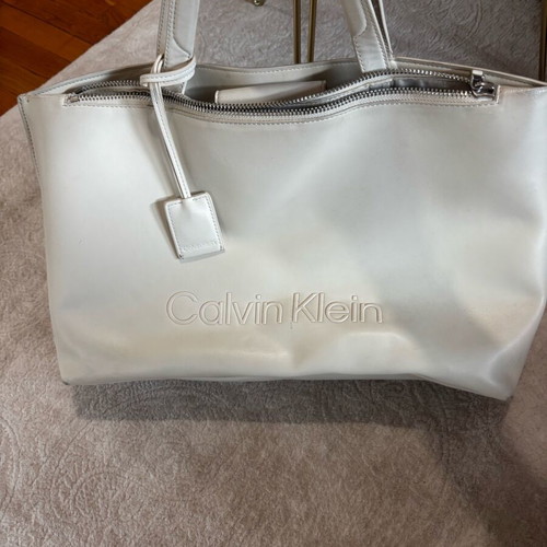 Calvin Klein handbag used, beige with wear on handles