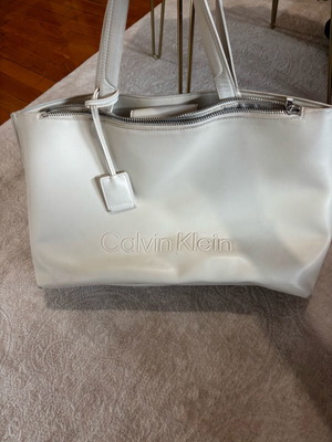 Calvin Klein handbag used, beige with wear on handles