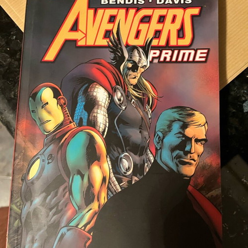 Avengers Prime comic like new, Oxy editions in Greek
