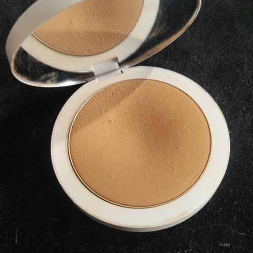 Makeup By Mario SoftSculpt Bronzer Medium like new