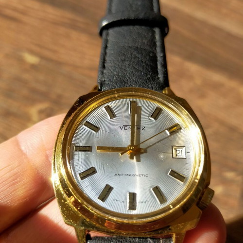 Mechanic wristwatch