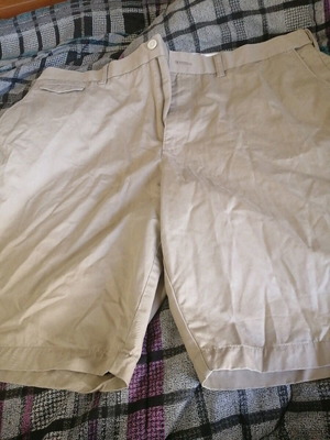 Blue Harbour men's cotton bermuda shorts new size 42 beige