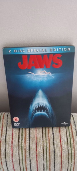 STEVEN SPIELBERG- ΤΑ ΣΑΓΟΝΙΑ ΤΟΥ ΚΑΡΧΑΡΙΑ - 2 DVD ΚΑΣΕΤΙΝΑ