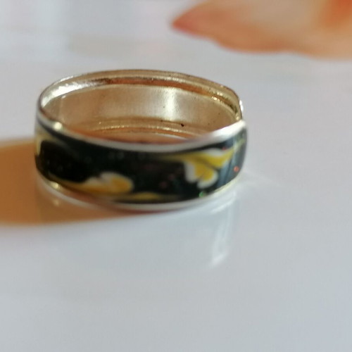 Silver 925 Painted Black Toe Ring new with yellow and white designs