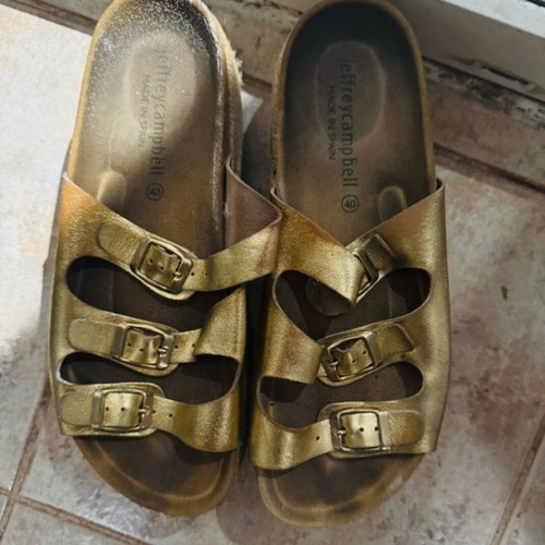 Jeffrey Campbell slippers size 40 used, gold color