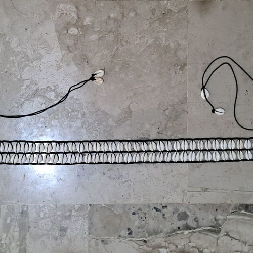 Women’s knitted belt with shells new, length 70 cm
