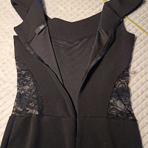 Ake Italian fitted mini dress like new, black with lace
