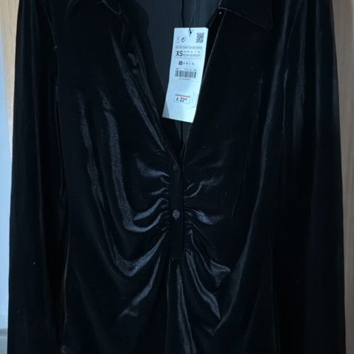 Zara velvet bodysuit new, size XS, black