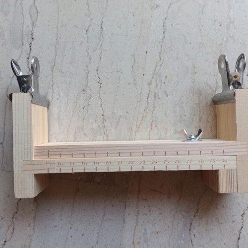 Wooden jewelry and bracelet making device new