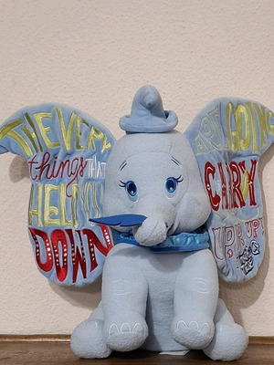 Disney Dumbo Wisdom Collection plush like new, 2019