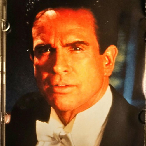 Bugsy DVD like new, collectible widescreen edition with subtitles
