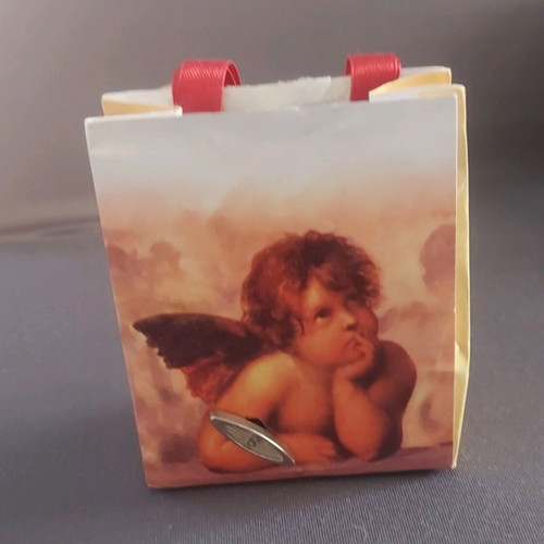 Musical bag like new, small paper