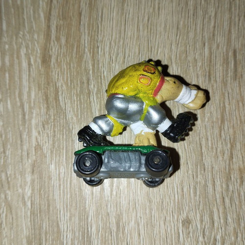 Sketistas Skateboardmania figure used, vintage 90s toy