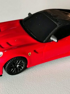 Bburago Ferrari 599 GTO 1/43 με μικρά σημάδια χρήσης