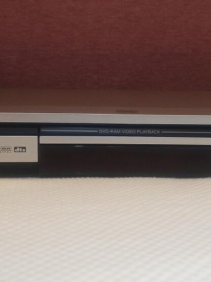Panasonic DVD-S35 DVD CD MP3 player like new