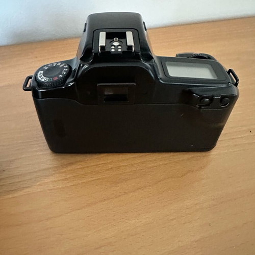 Canon EOS 5 and EOS 1000F N film cameras used for repair or parts