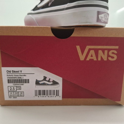 Vans kids shoes size 17.5 new for girls