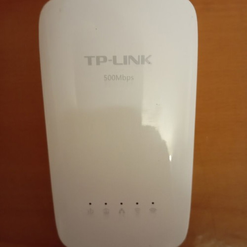 TP-Link AC powerline WiFi router